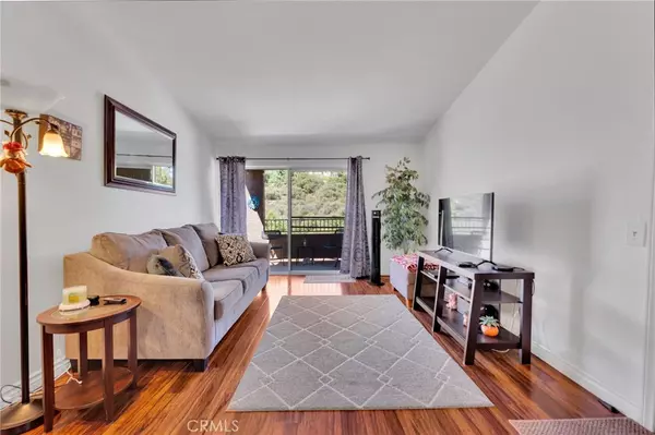 Corona, CA 92882,2500 San Gabriel WAY #306