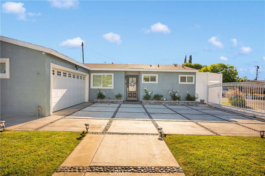 Reseda, CA 91335,8243 Burton PL