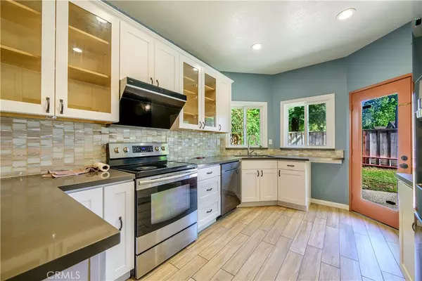 Fremont, CA 94555,5004 Crandallwood DR