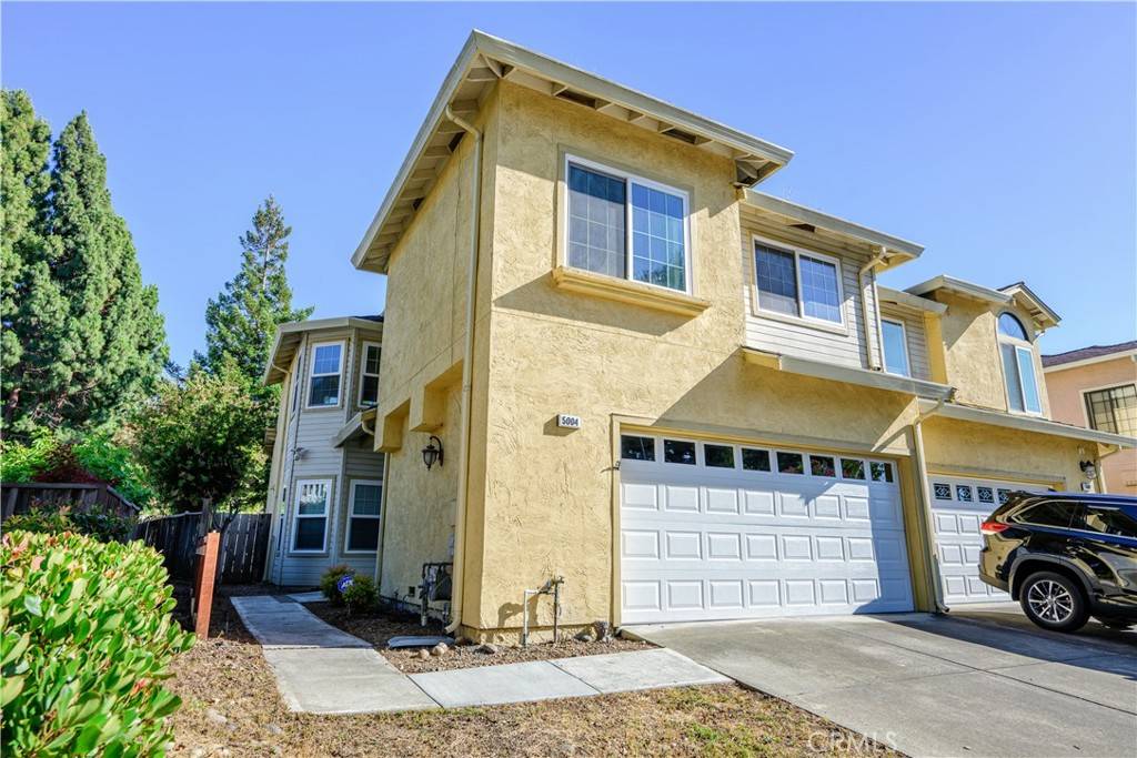 5004 Crandallwood DR, Fremont, CA 94555