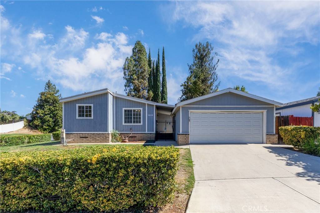 10220 Wrangler WAY, Corona, CA 92883