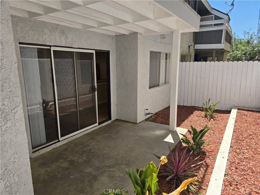 9633 Juniper AVE #C-3, Fontana, CA 92335