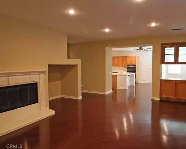 Brea, CA 92821,987 Reynoso