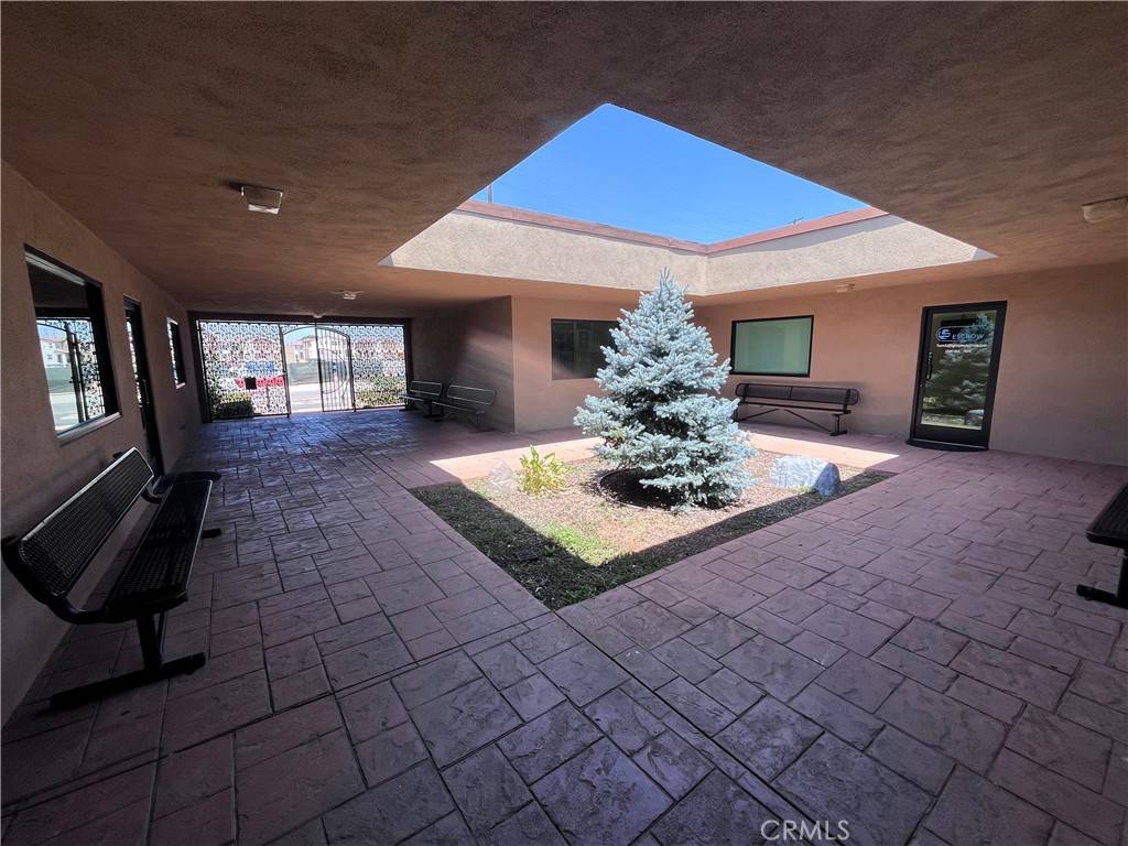 Covina, CA 91723,724 N Barranca Unit B AVE