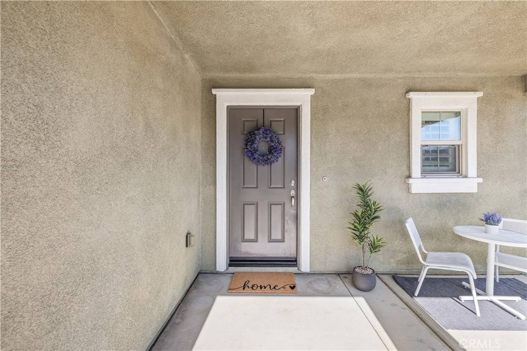 7161 Bella Strada DR, Fontana, CA 92336