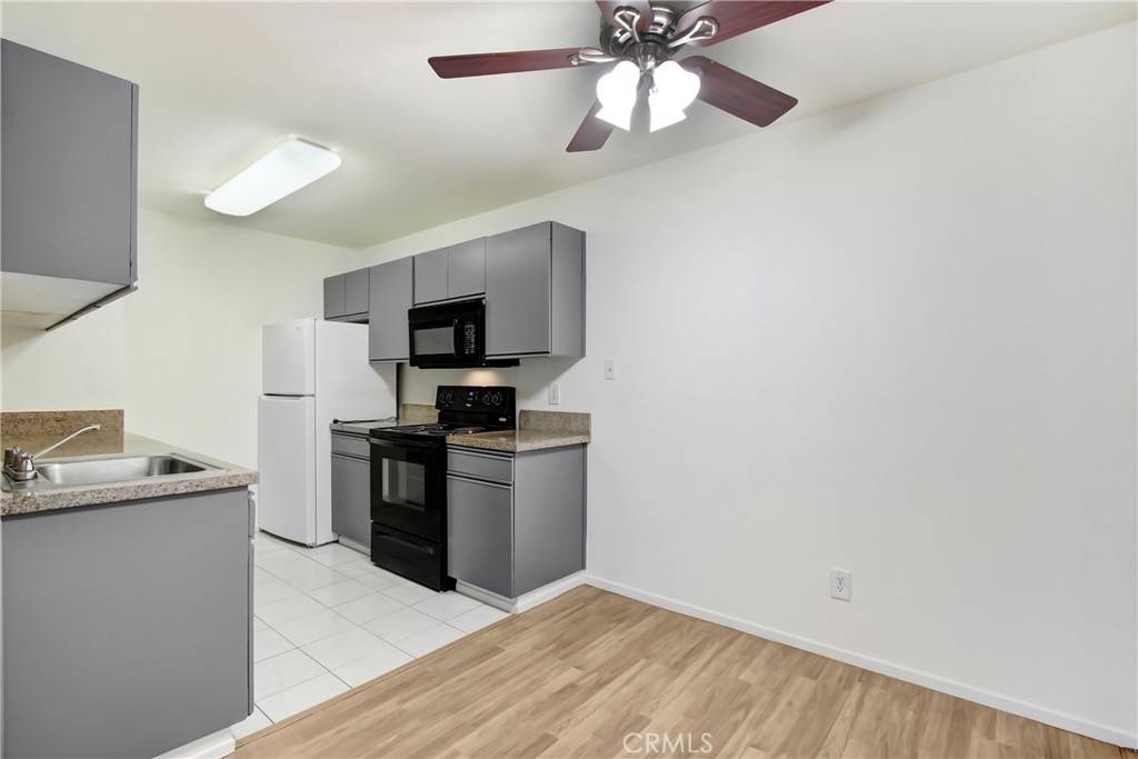 San Bernardino, CA 92407,1265 Kendall DR #222