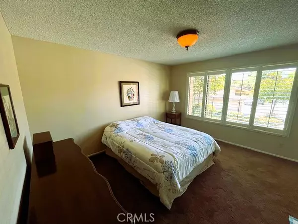 La Mirada, CA 90638,13212 La Jolla CIR #307B