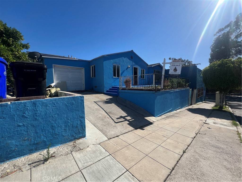 San Diego, CA 92105,4769 Thorn Street