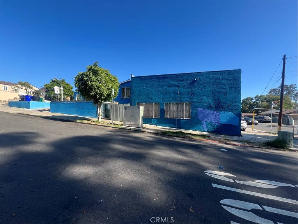 San Diego, CA 92105,4769 Thorn Street