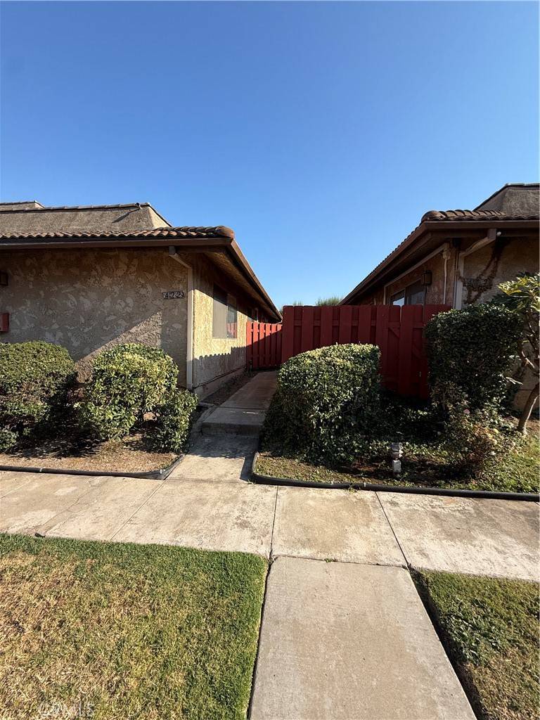 Monterey Park, CA 91755,412 E Newmark AVE #D