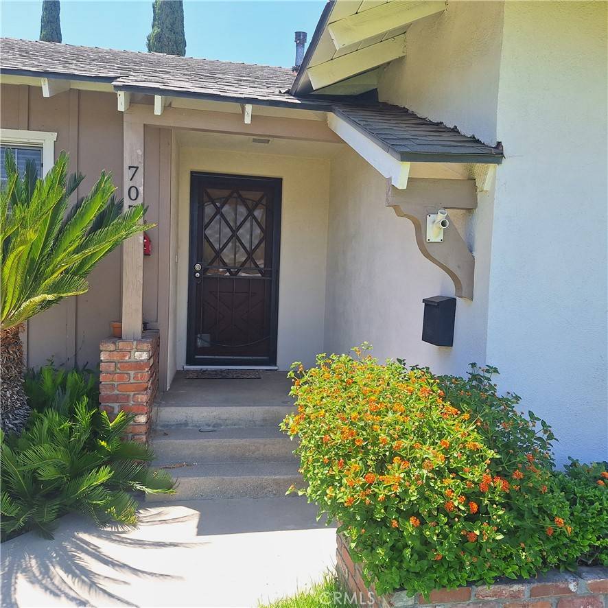 West Covina, CA 91790,707 N Conlon AVE