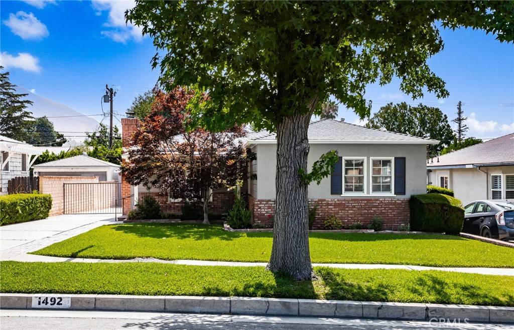 Pasadena, CA 91104,1492 Coolidge AVE