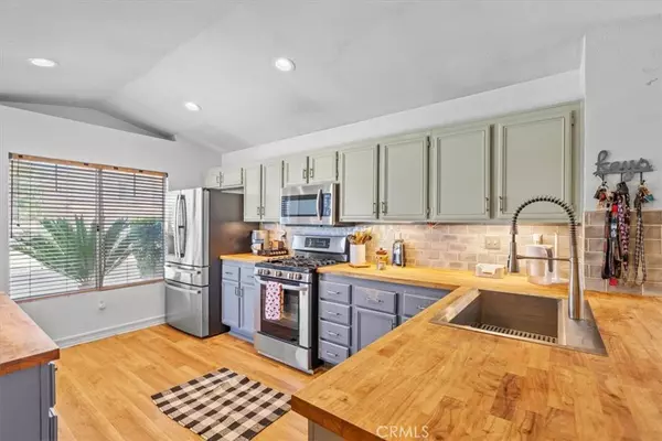 Corona, CA 92881,848 Pointe Vista CIR