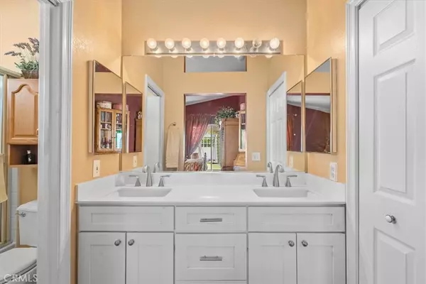 Corona, CA 92881,848 Pointe Vista CIR
