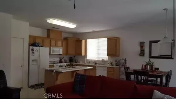 Victorville, CA 92394,14307 Gray Fox LN