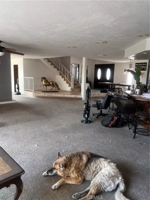 Victorville, CA 92395,13290 Rain Shadow RD
