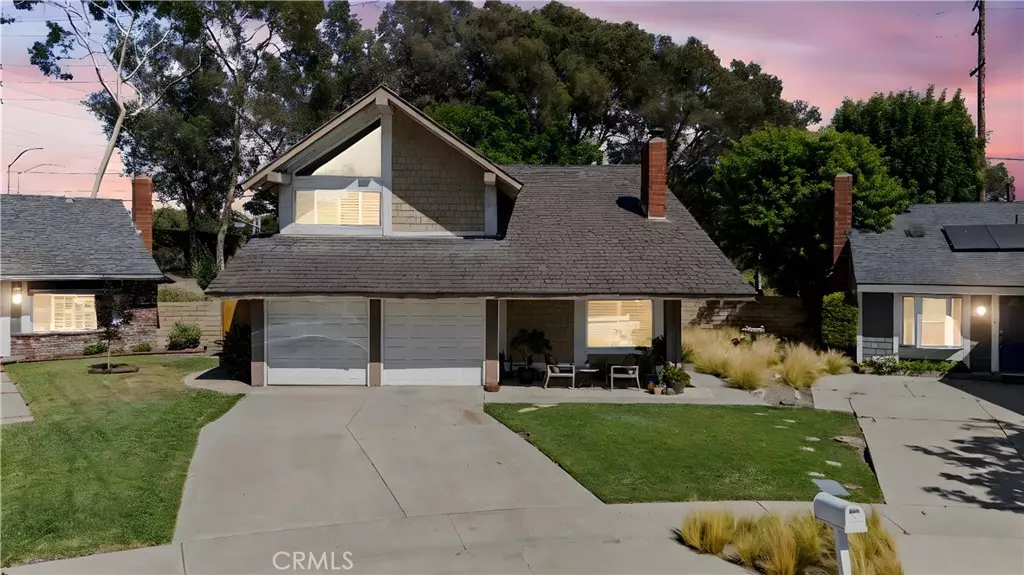 6316 E Woodsboro AVE, Anaheim Hills, CA 92807