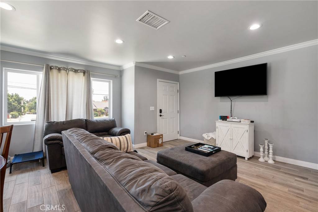 Monrovia, CA 91016,1147 E Lemon AVE