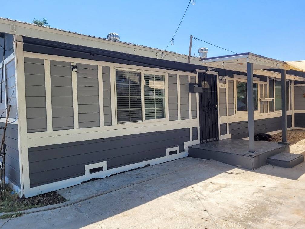 San Bernardino, CA 92407,1926 Nolan ST