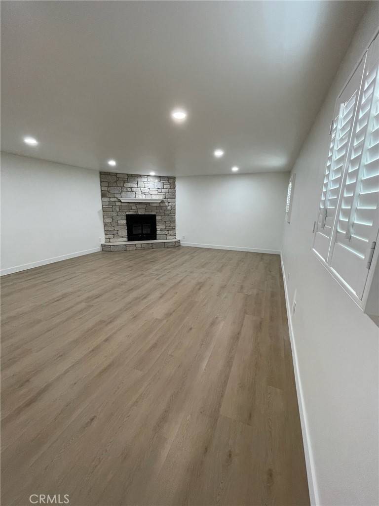 Hesperia, CA 92345,10076 7th AVE