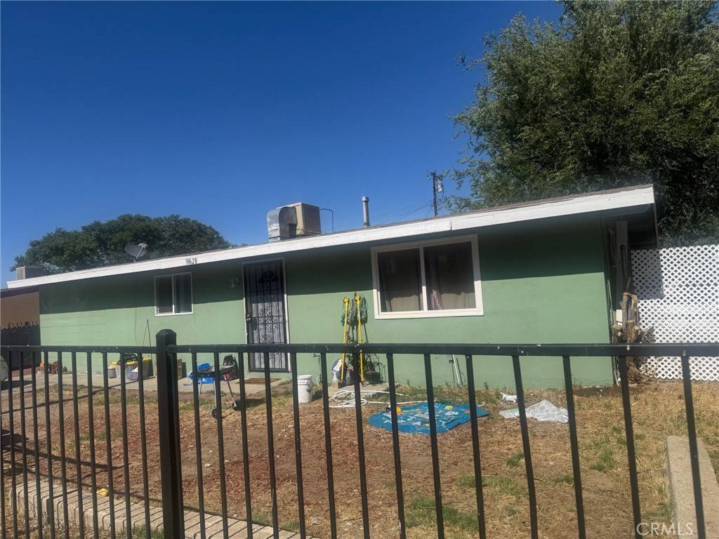 38628 Larkin AVE, Palmdale, CA 93550