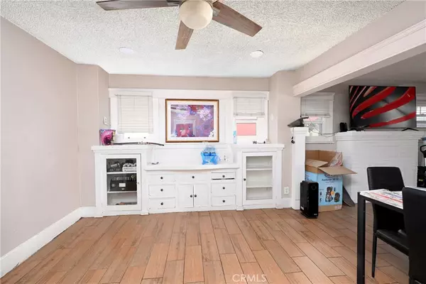 Colton, CA 92324,151 W C ST