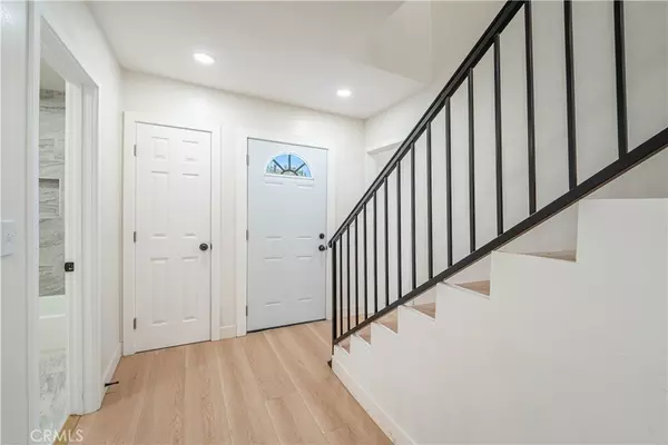 Hawthorne, CA 90250,3510 Slayton ST