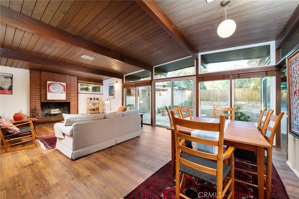 2492 Grand AVE, Claremont, CA 91711