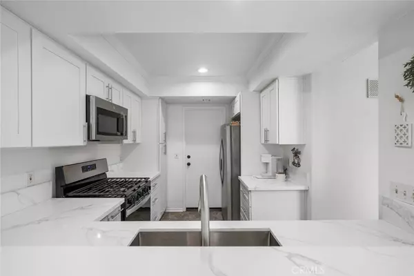 La Verne, CA 91750,4679 Canyon Park LN