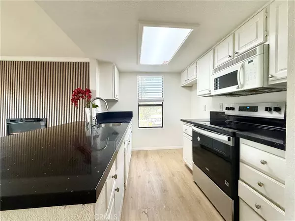 Rancho Cucamonga, CA 91730,10151 Arrow #132