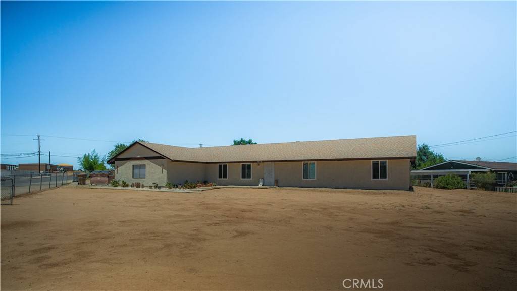 9450 Mango AVE, Hesperia, CA 92345