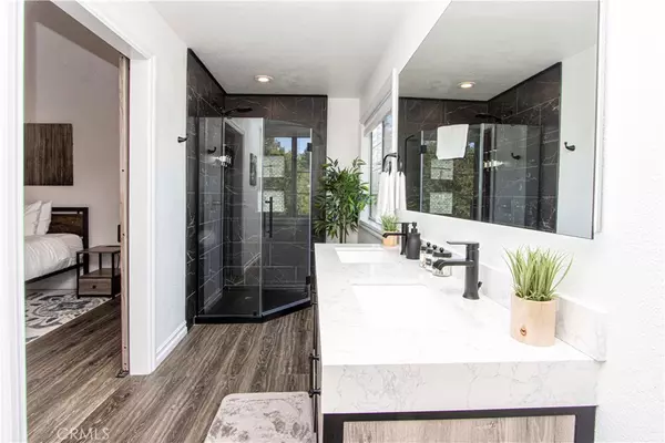 Twin Peaks, CA 92391,26448 Thunderbird DR