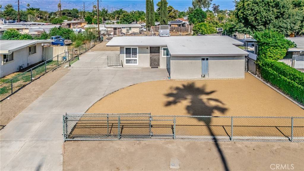 San Bernardino, CA 92410,7641 Del Rosa AVE