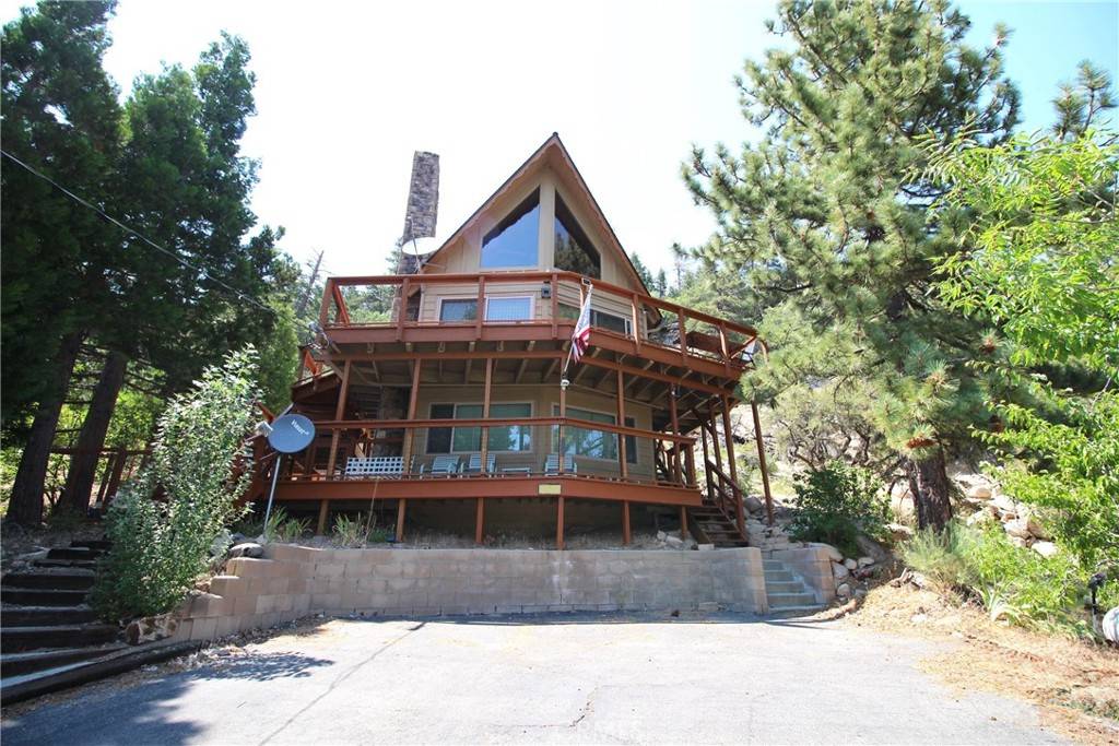 Fawnskin, CA 92333,38532 N Shore DR
