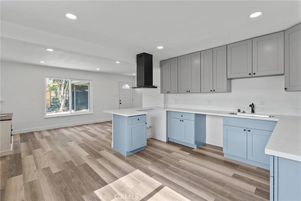 Rialto, CA 92376,109 S Joyce AVE