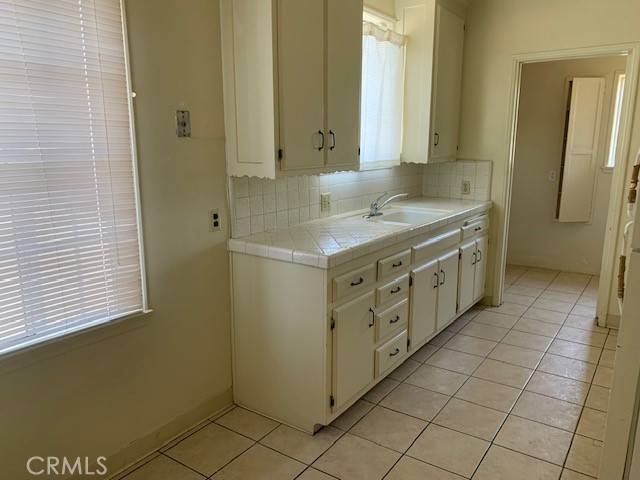 Alhambra, CA 91803,709 W Glendon