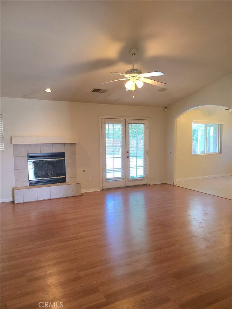 Victorville, CA 92394,15358 San Miguel WAY
