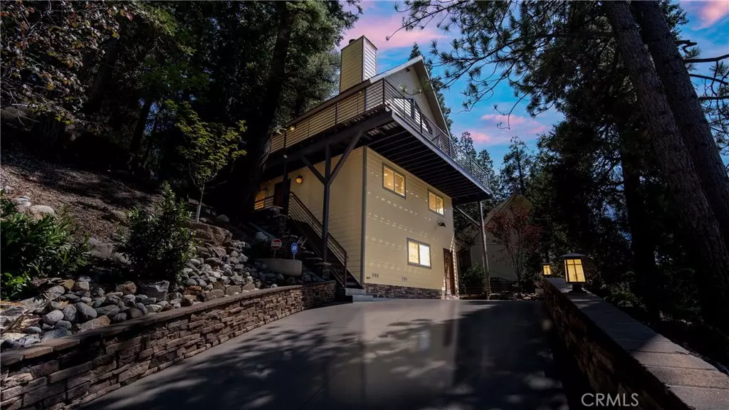 26947 Tunnel DR, Lake Arrowhead, CA 92352