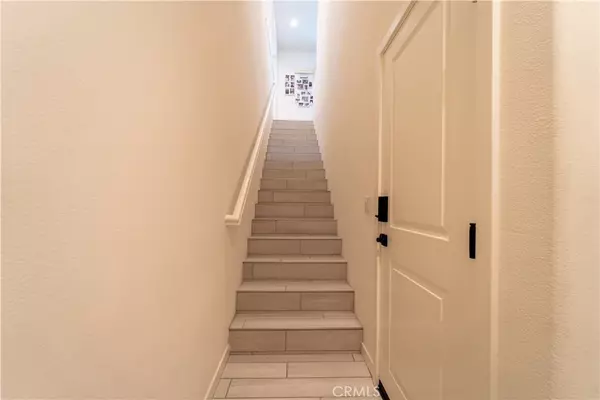 Fontana, CA 92336,16040 Parkhouse DR #1