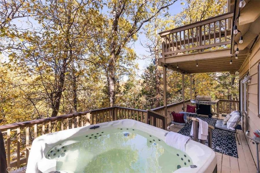 1462 Sequoia Dr., Lake Arrowhead, CA 92352