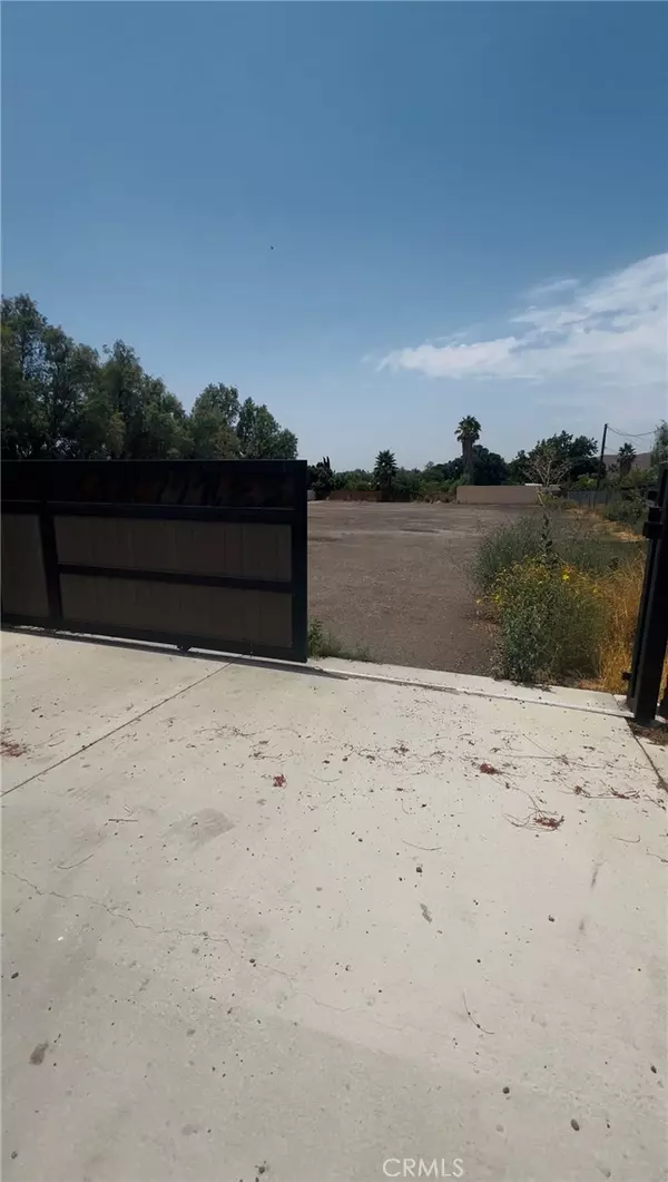 Jurupa Valley, CA 92509,3825 Kenneth St.