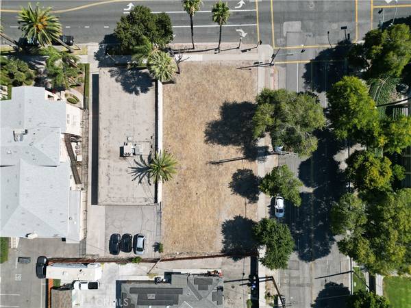 San Bernardino, CA 92410,596 W 6th ST