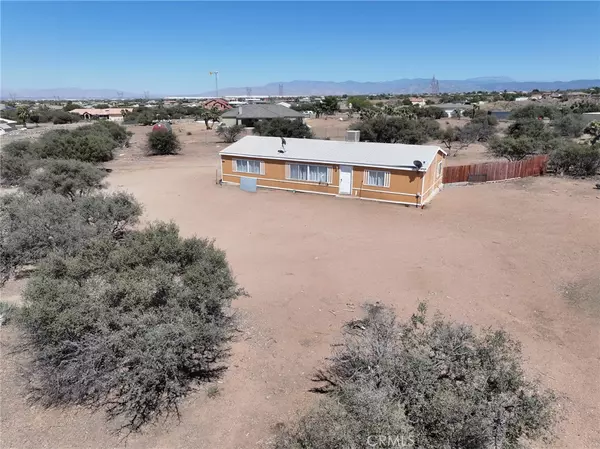 Oak Hills, CA 92344,8195 Alta Mesa RD