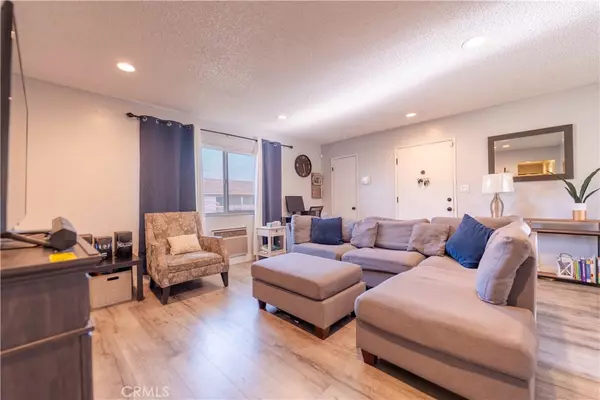 Paramount, CA 90723,7260 Richfield ST #318