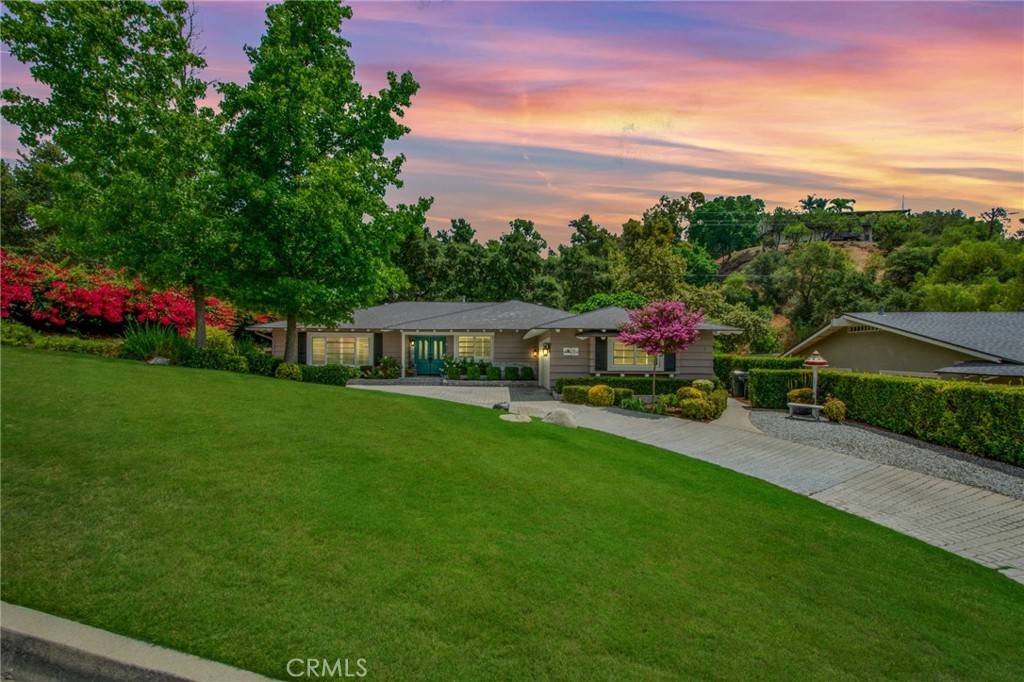 2314 Country Club Vista ST, Glendora, CA 91741