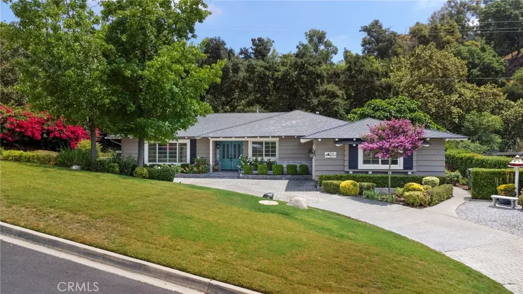 2314 Country Club Vista ST, Glendora, CA 91741