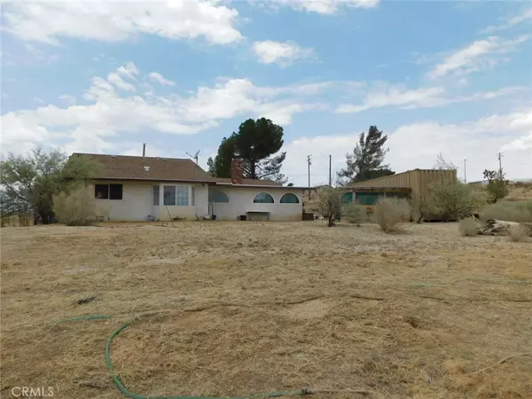 Apple Valley, CA 92308,9573 Buena Vista ST
