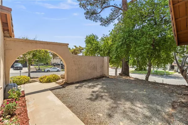 Upland, CA 91786,1565 Glenwood WAY