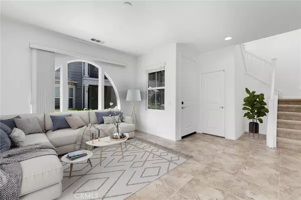 Chino, CA 91710,6939 Geneva ST