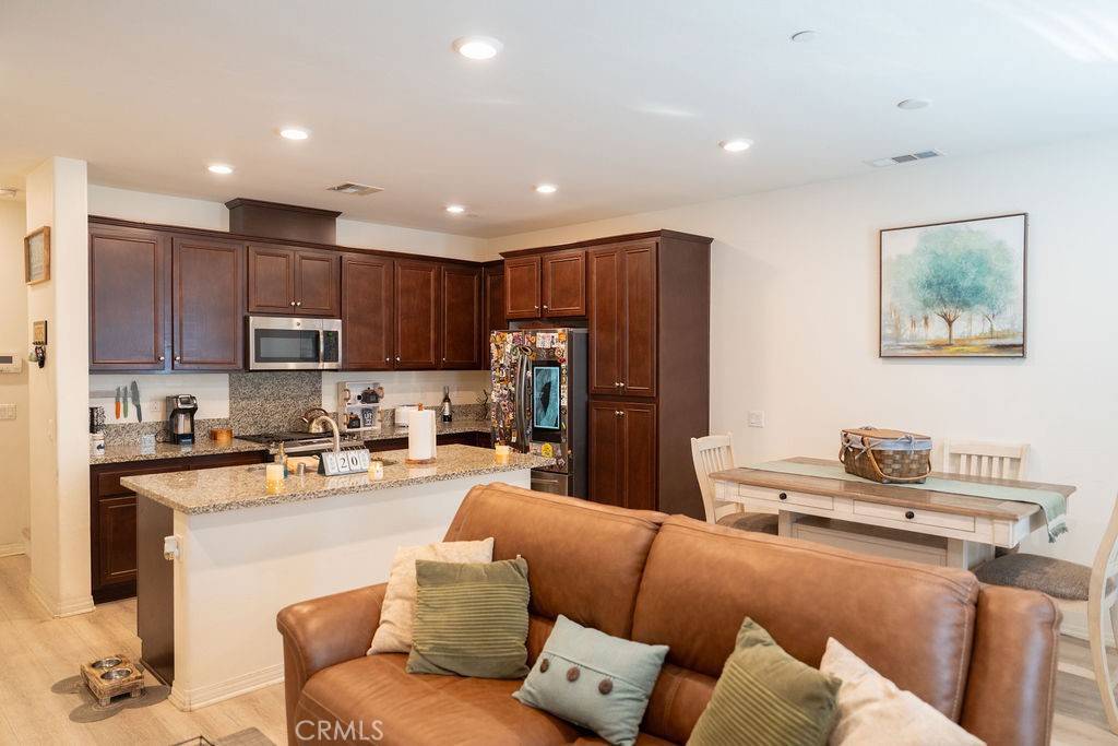 Murrieta, CA 92563,40438 Calle Real